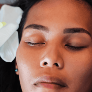 Epilation sourcils Dhana Spa, Hôtel Tahiti Nui, HTN, Hôtel à Tahiti